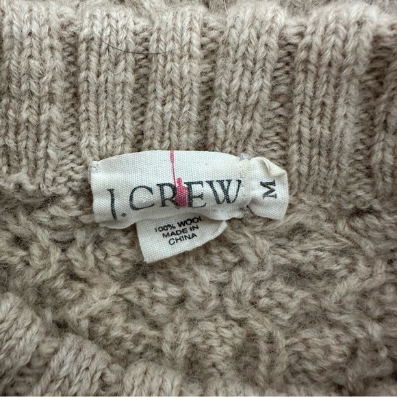 J Crew Oarsman Vintage Mens 3D Chunky Fisherman Sweater Sz M Wool Oatmeal Cable - Picture 3 of 3